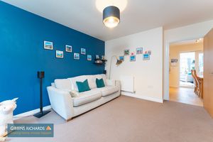 Sitting Room- click for photo gallery